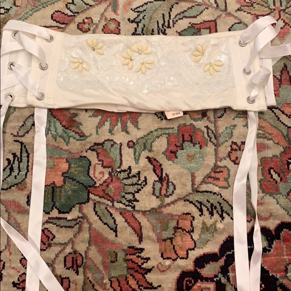 Bejeweled garter belt, bridal garter belt